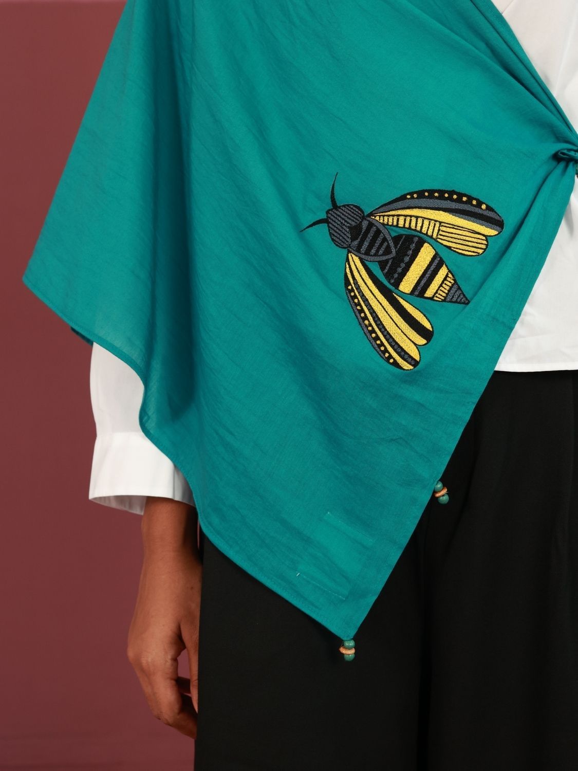 Buzzed on Teal - image 3
