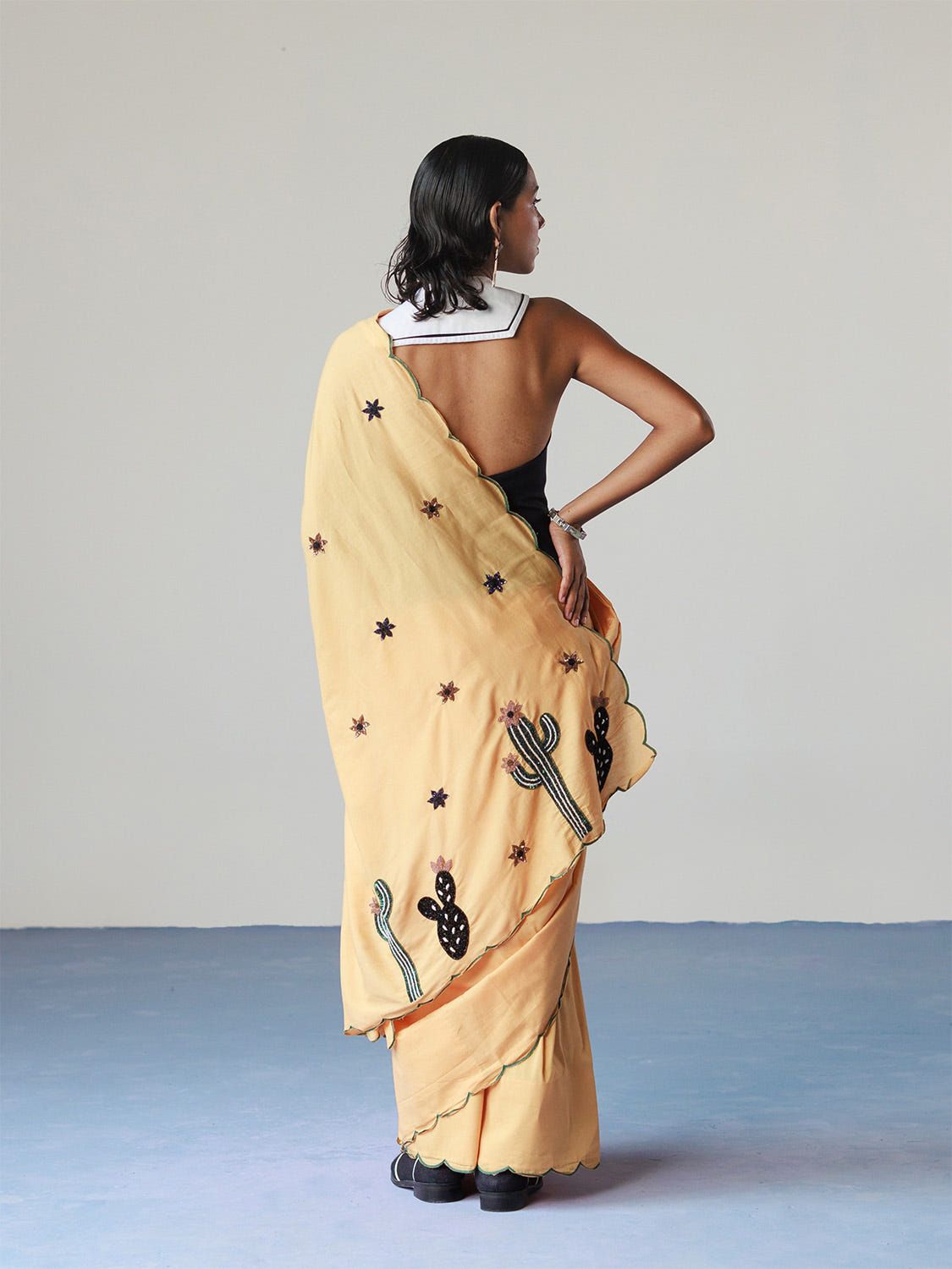 Prickle Me Pretty Saree - image 3