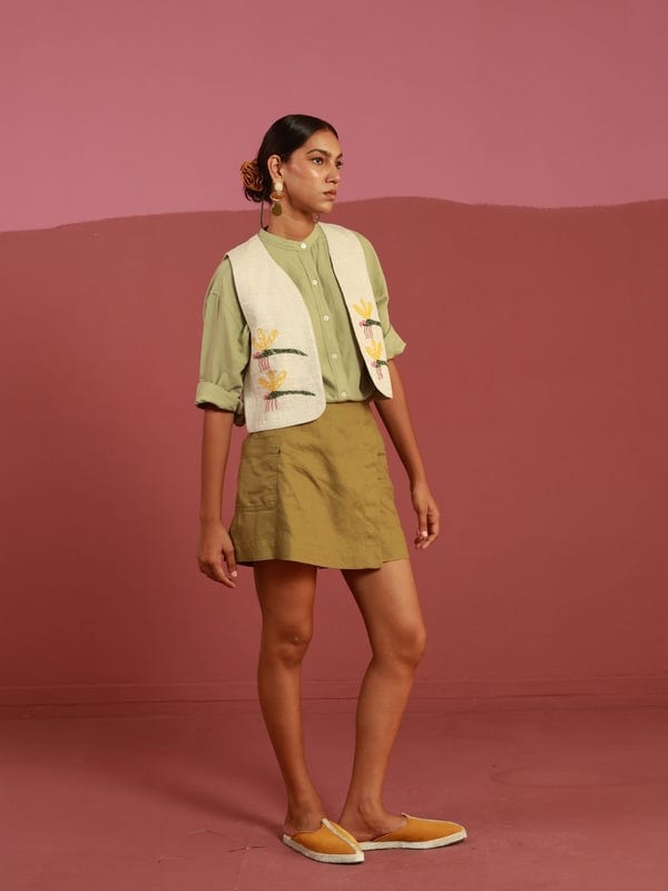 Winglore Studio — Wingin' it Gilet (Beige)