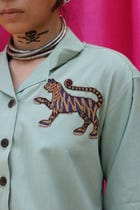Authority Cropped Shirt view 3