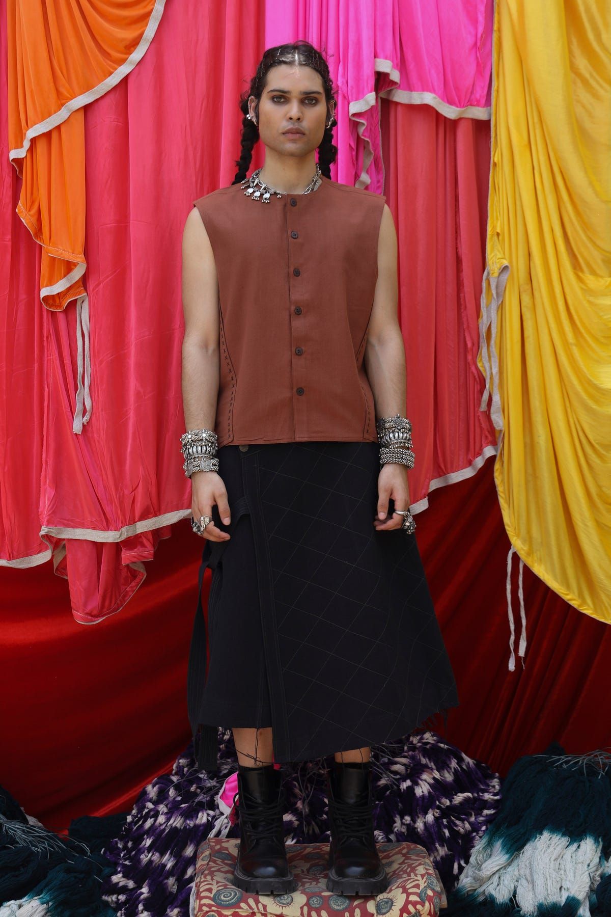 X-Stitch Sleeveless Shirt - image 6