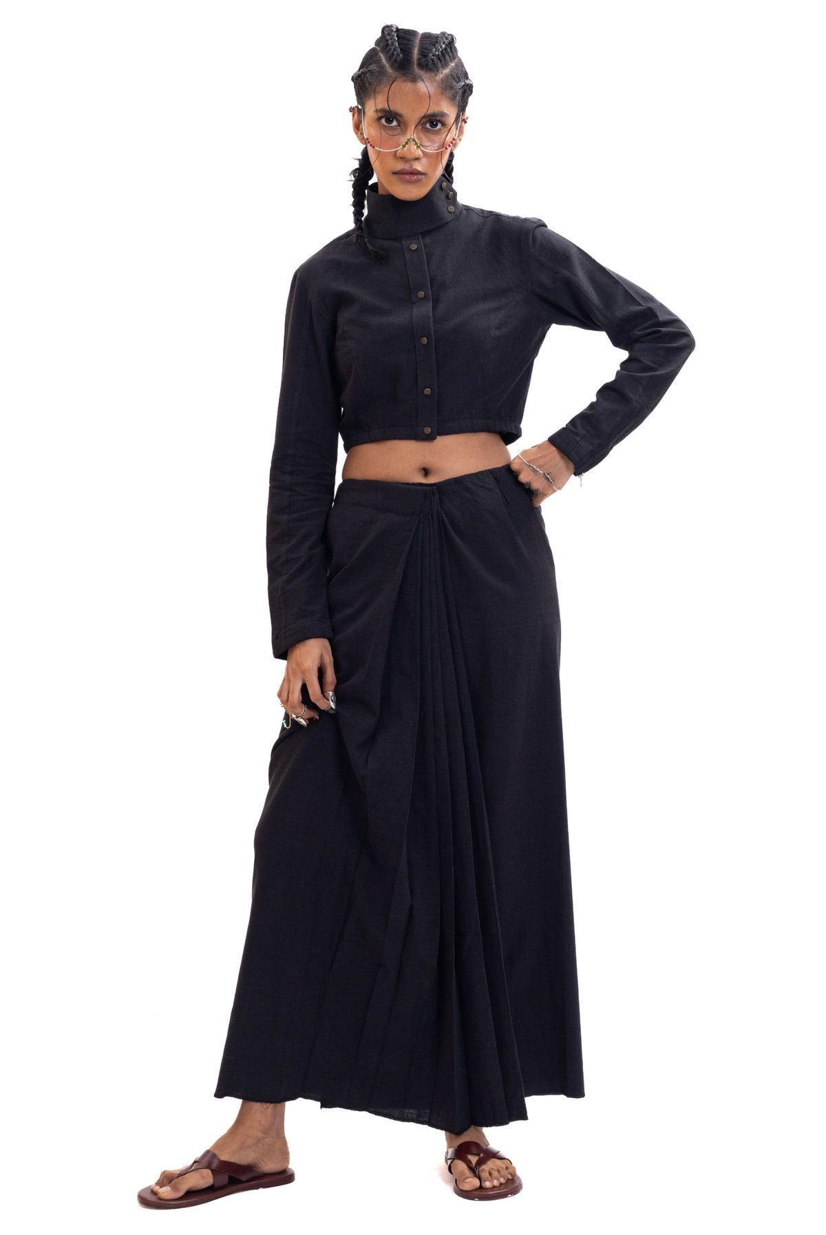 Black handwoven unisex saree skirt - image 3