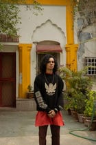 Block Lion Sweatshirt (Pre-order) view 3